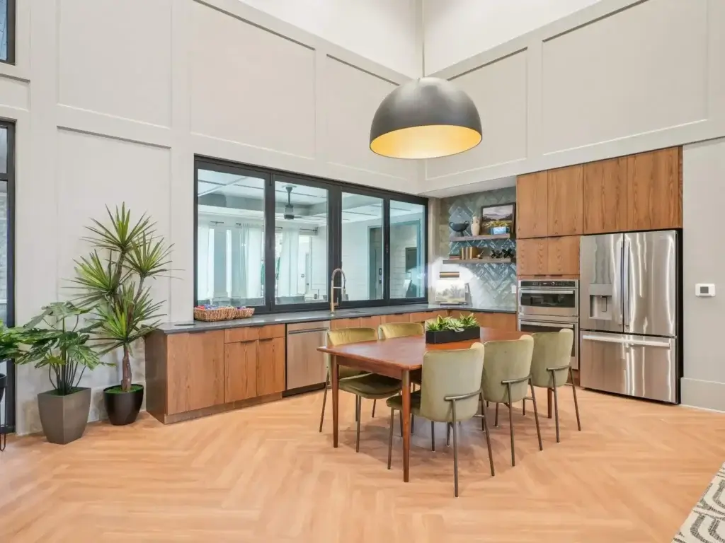 64-web-or-mls-Bulldog Ln-3010-902
